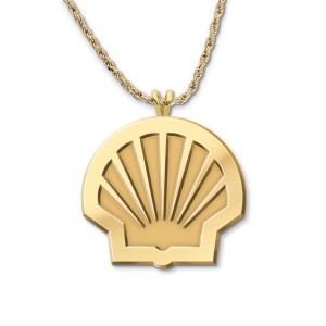 Shell Emblem Gold Pendant Necklace